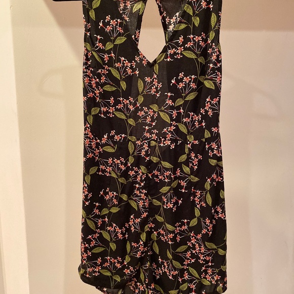 ROMPER - Picture 2 of 3